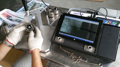 hands working on casting technology at gtr vietnam quality management